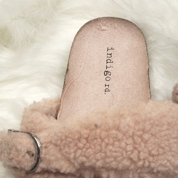 Indigo Rd Sally Faux Fur Slide Sandal women’s Size 6 Light Pink NEW NWT - Picture 5 of 8